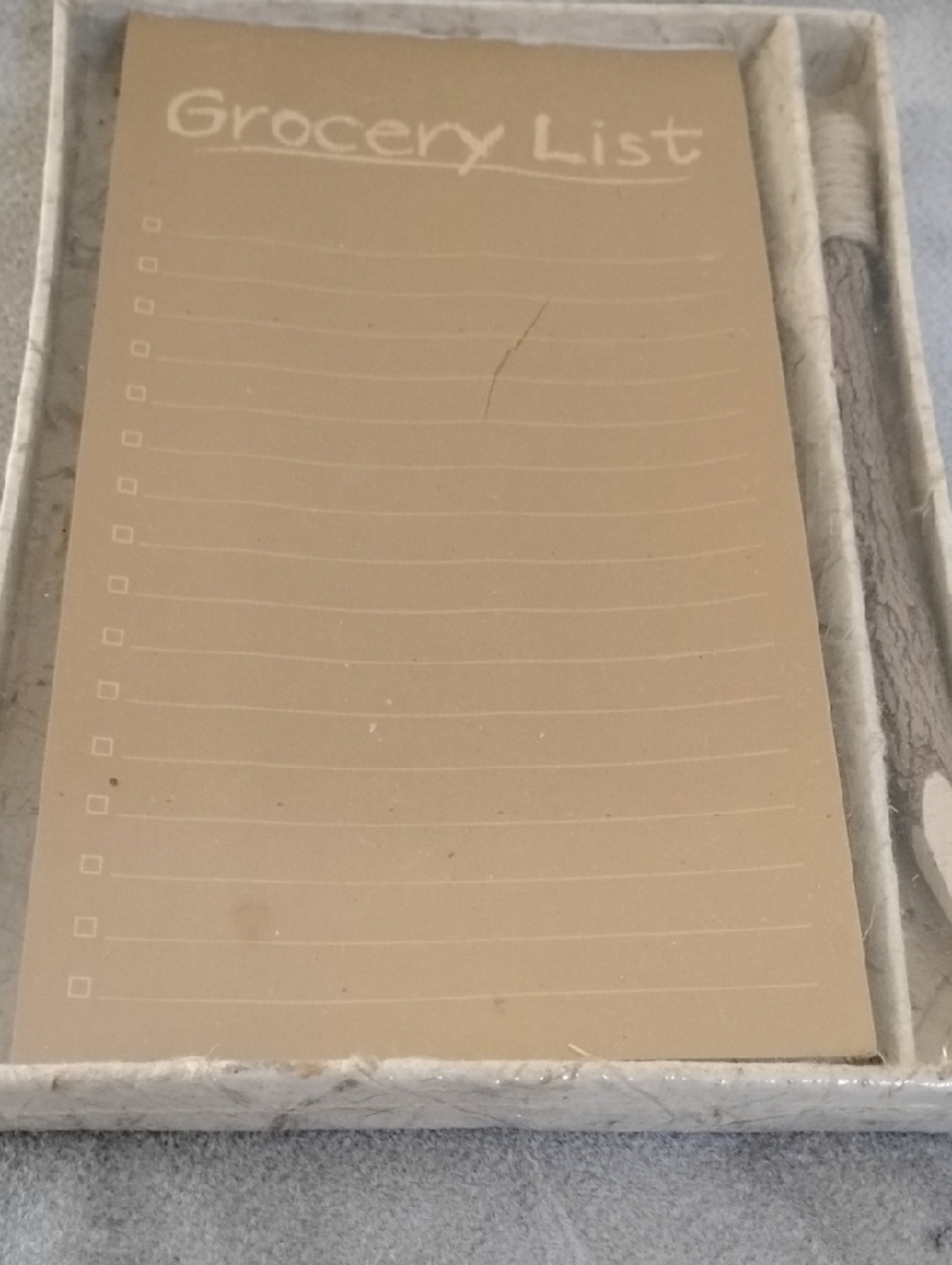 D- NWT Eco Frieni Grocery List Notepad with Wood Pencil - Picture 5 of 5